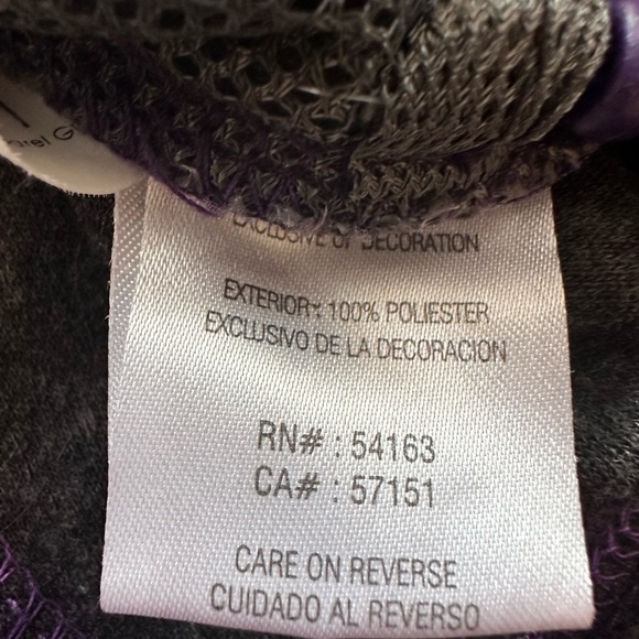 Minnesota Vikings Purple and Black Performance Jacket- Women’s Size XL. - Picture 5 of 5